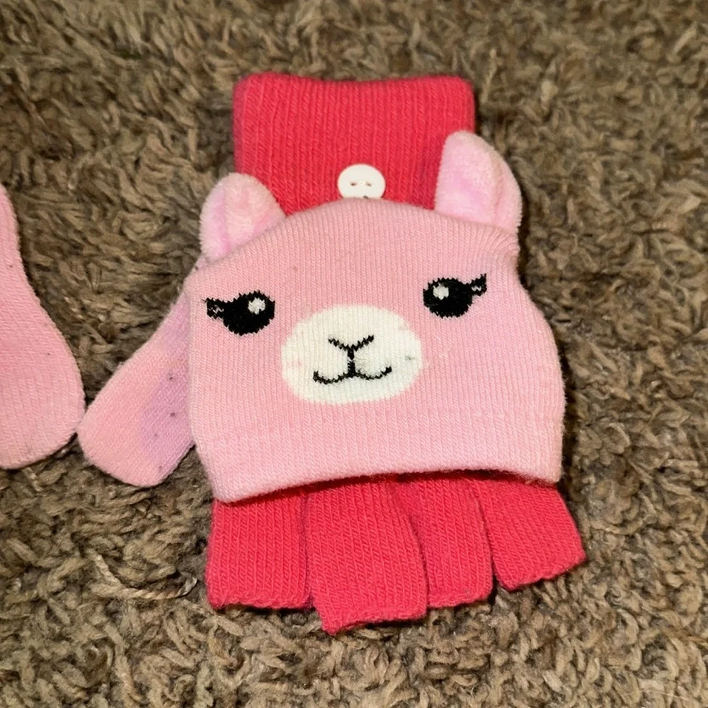 🦄3 FOR $15! Mittens